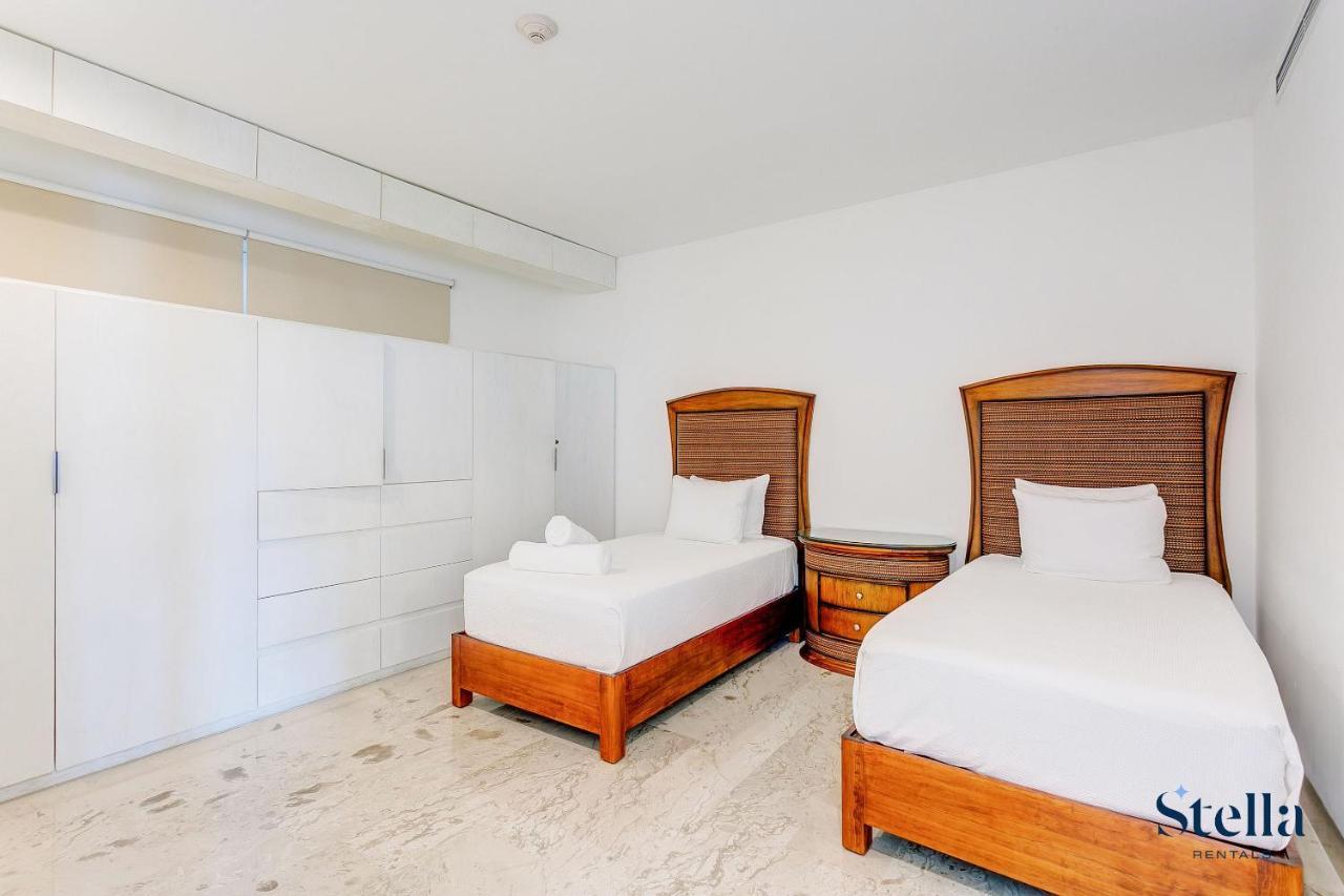 Oceana By Stella Rentals Плая дел Кармен Екстериор снимка
